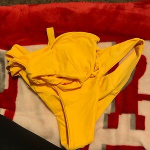 Bathing suit! Never worn :)